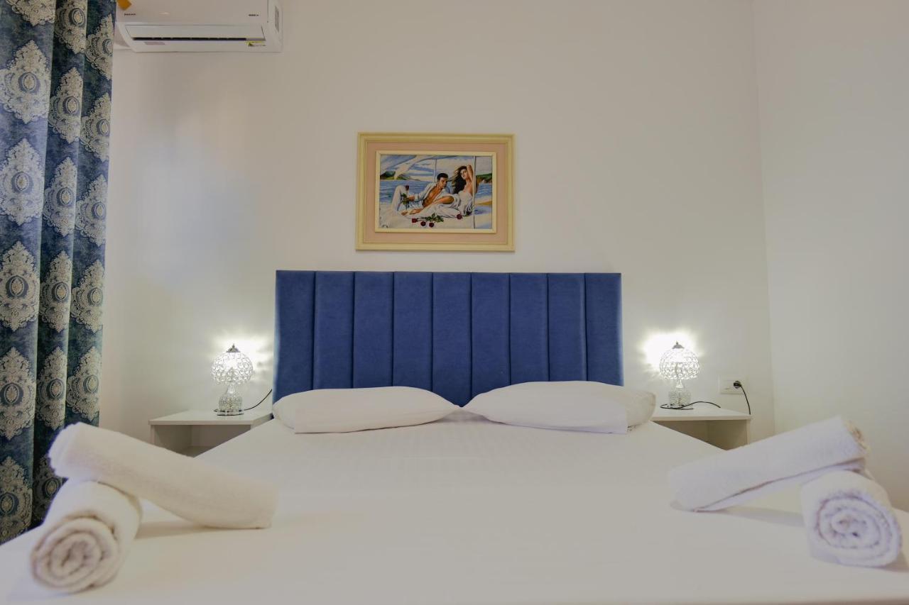 Eleni Guest House Саранде Екстериор снимка