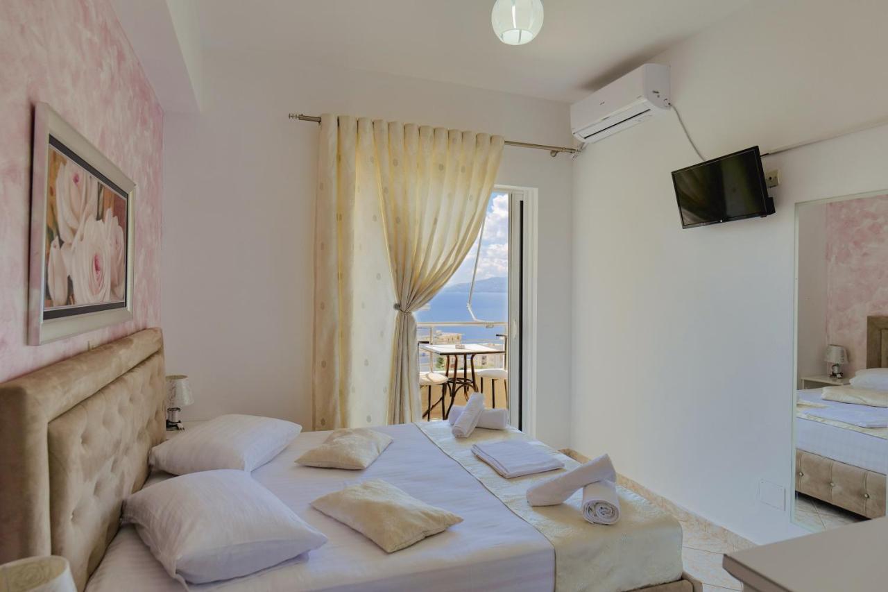 Eleni Guest House Саранде Екстериор снимка