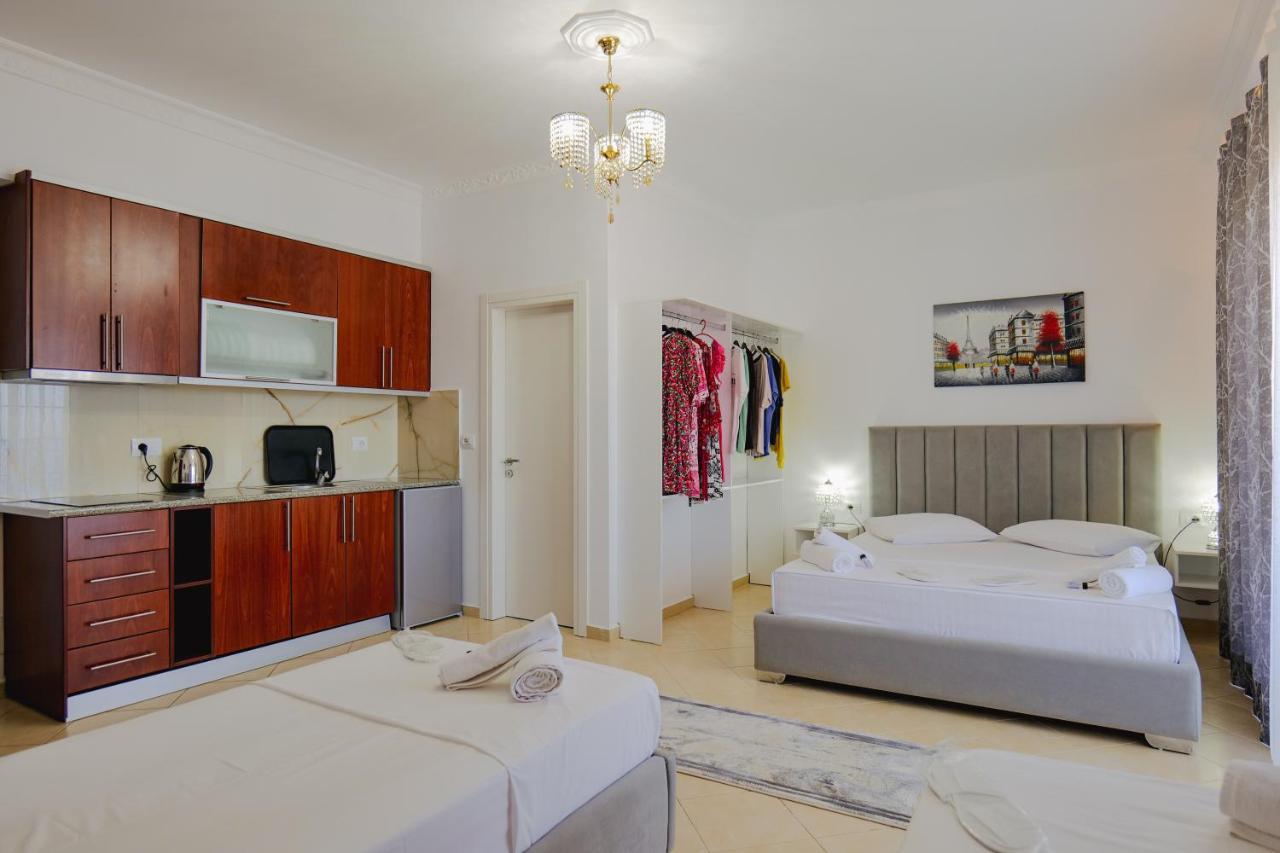 Eleni Guest House Саранде Екстериор снимка