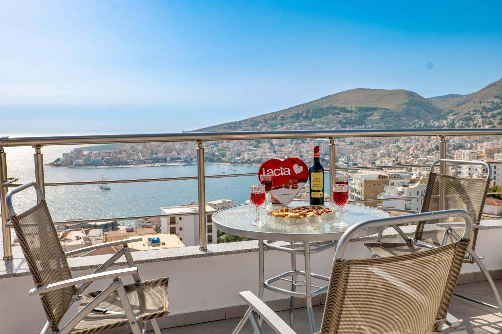 Eleni Guest House Саранде Екстериор снимка